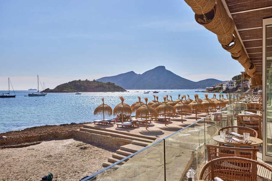 Beach Club Aqua - Hotel Aquamarin - Andratx (Mallorca) | VISIT ANDRATX